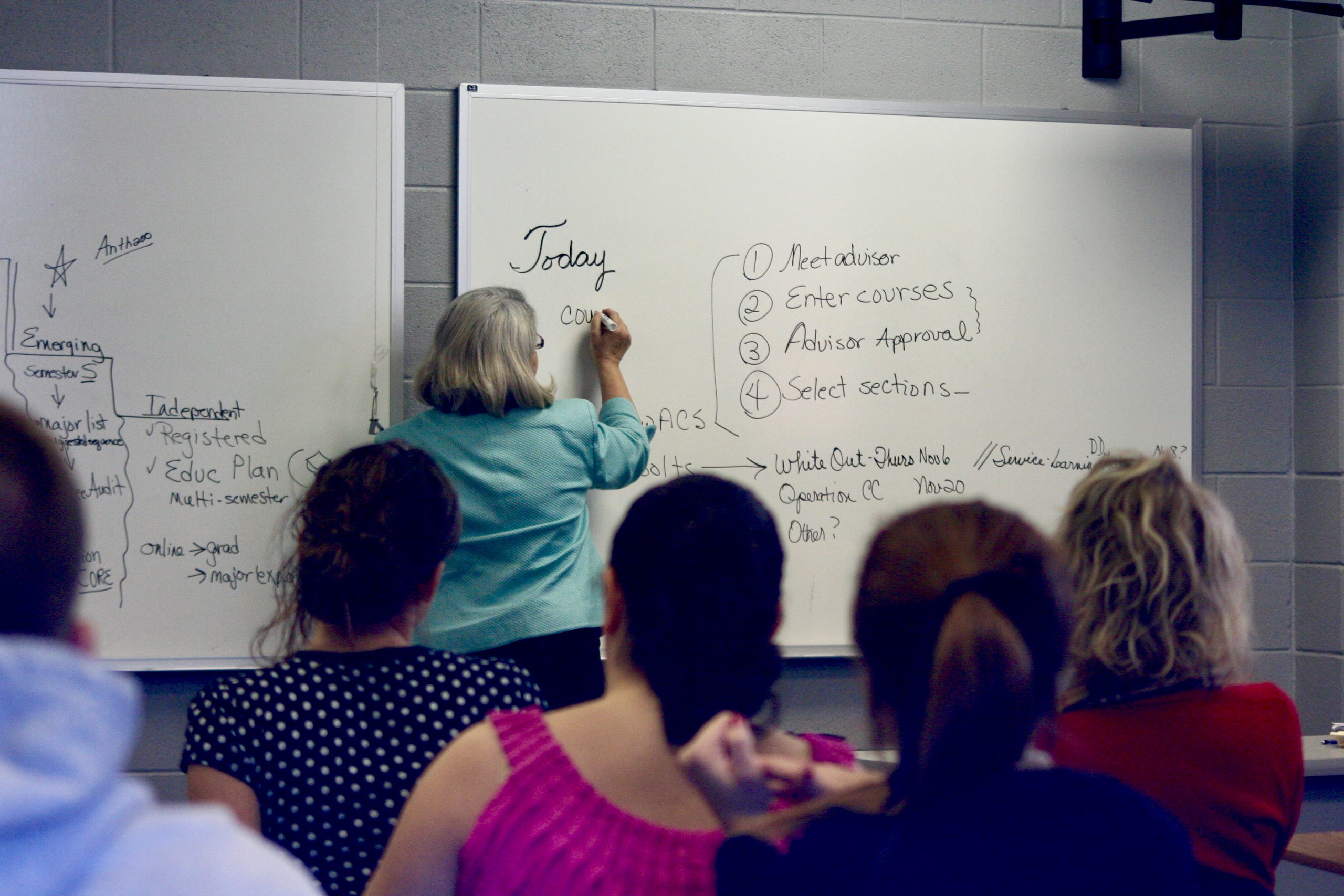 Nueva York rendió homenaje a educadores antiracistas en la lucha por la verdad histórica Nueva York rendió homenaje a educadores antiracistas en la lucha por la verdad histórica