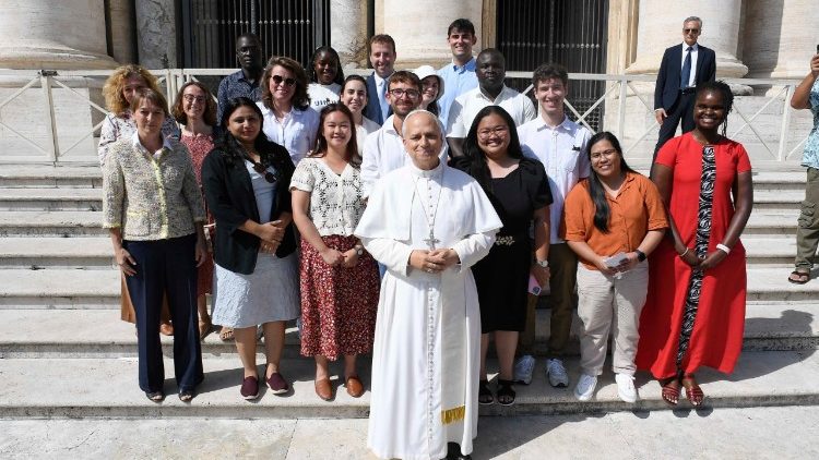 Jóvenes comunicadores de la fe, peregrinos del mundo digital en Roma