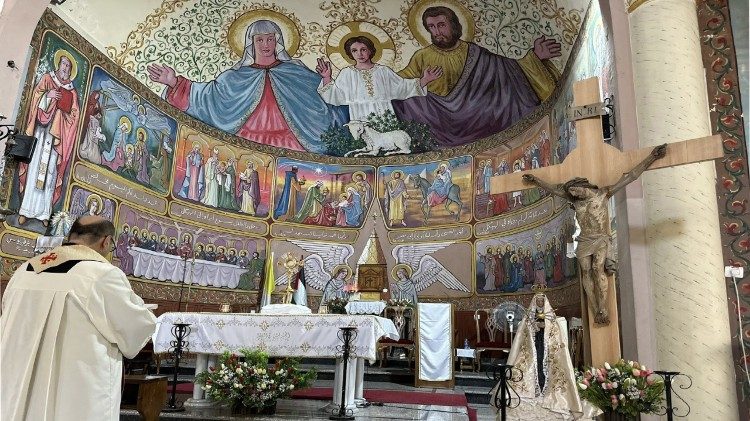 Padre Romanelli: desde el altar de Gaza, pedimos la paz