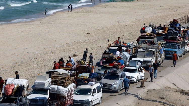 Gaza: tanques israelíes a pocos kilómetros del centro urbano