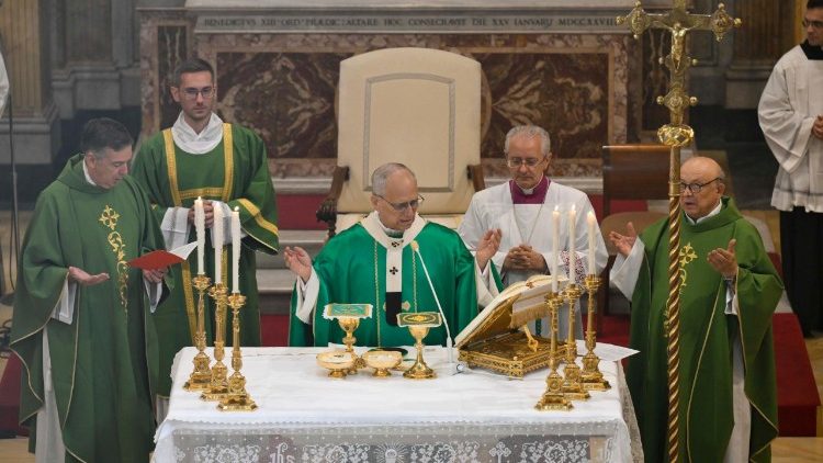 El Papa en parroquia Santa Ana: “No se puede servir a Dios y a la riqueza”