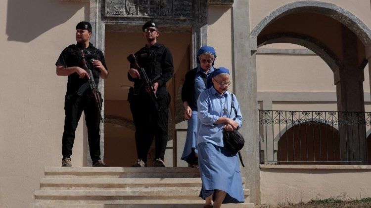 8 años después del ISIS, dos iglesias históricas de Mosul reabren sus puertas