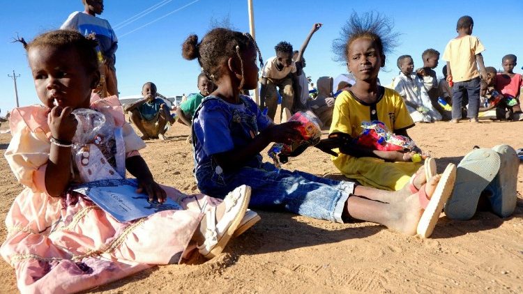 Jornada Mundial de la Infancia: Niños en riesgo por guerras, pobreza y cambio climático