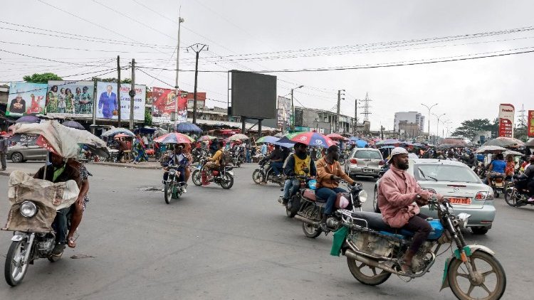 Camerún, el diálogo como única vía para superar la crisis