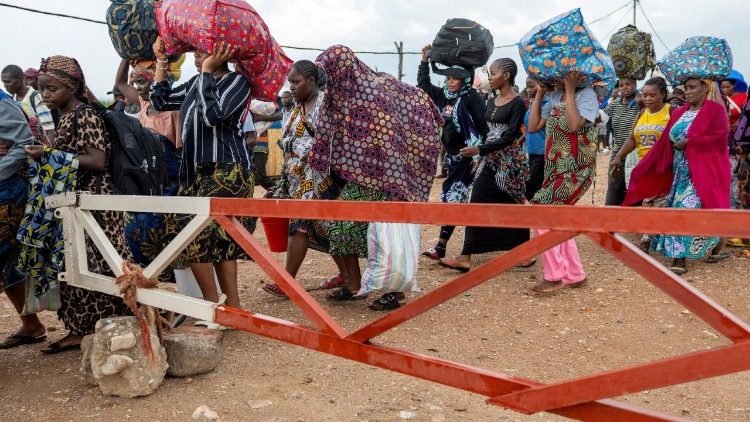 RD Congo, el obispo de Uvira: Los desplazados mueren de hambre