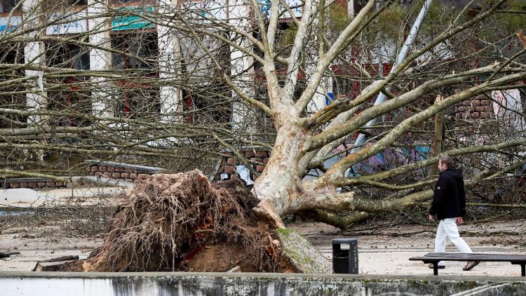 La oración del Papa por las víctimas de la tormenta Kristin en Portugal
